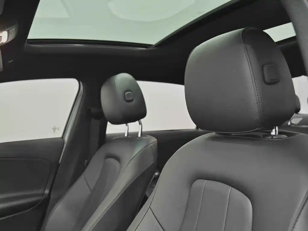 Mercedes-Benz A-Class 2022 — фото 29