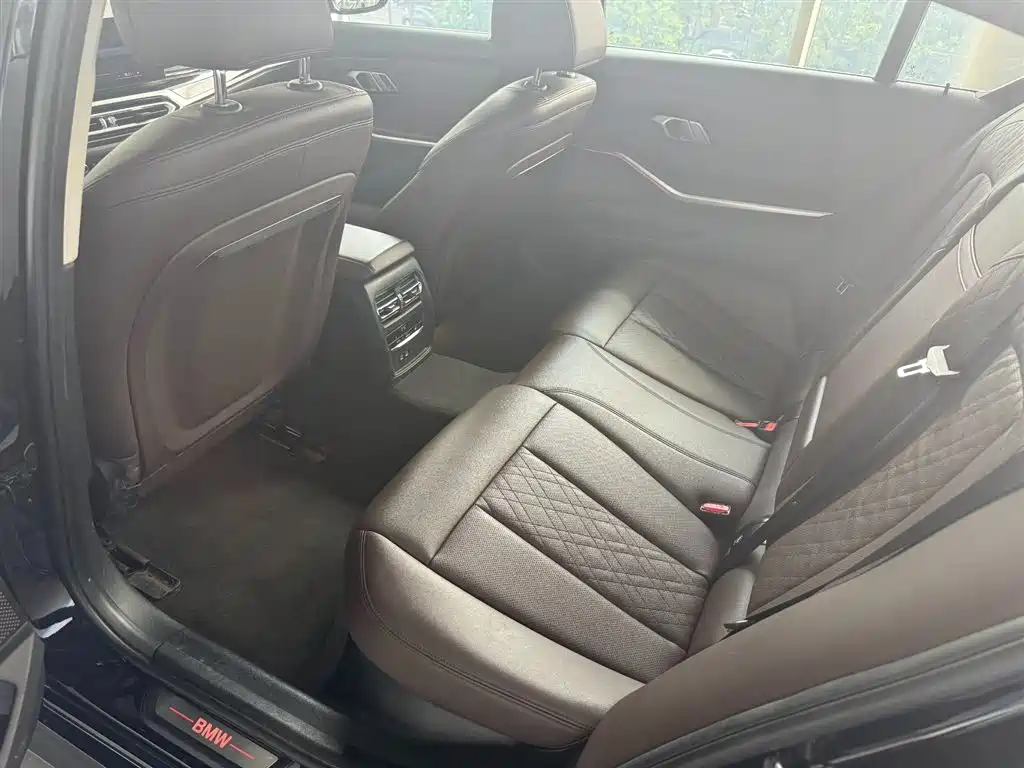 BMW i3 2022 — фото 18