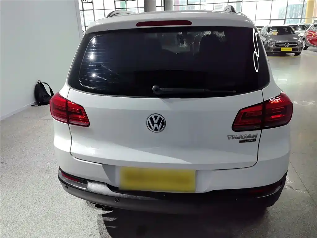 Volkswagen Tiguan 2017 — фото 4