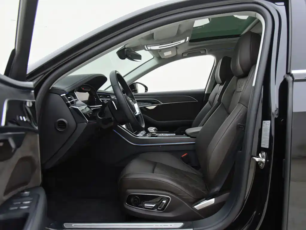 Audi A8 2021