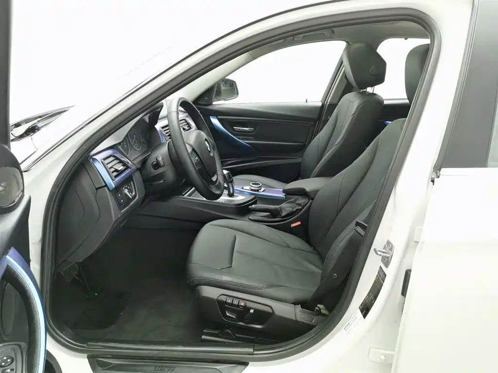 BMW 3 Series 2014 — фото 10