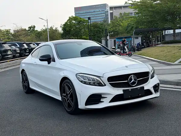 Mercedes-Benz C-Class 2023