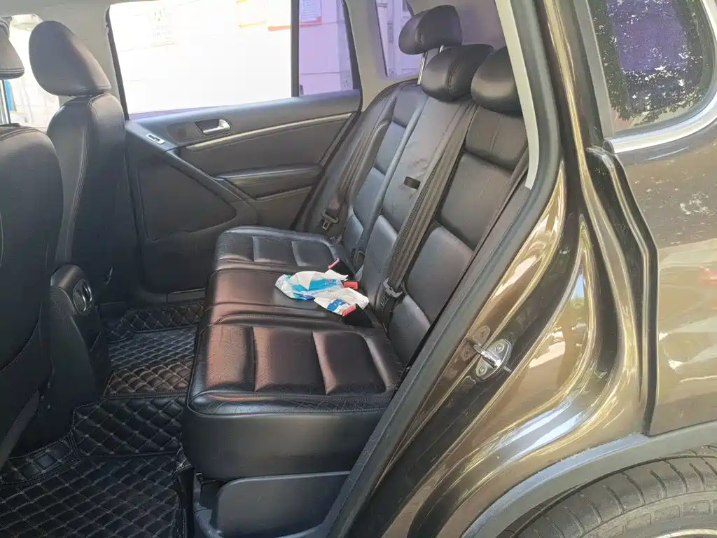 Volkswagen Tiguan 2015 — фото 15