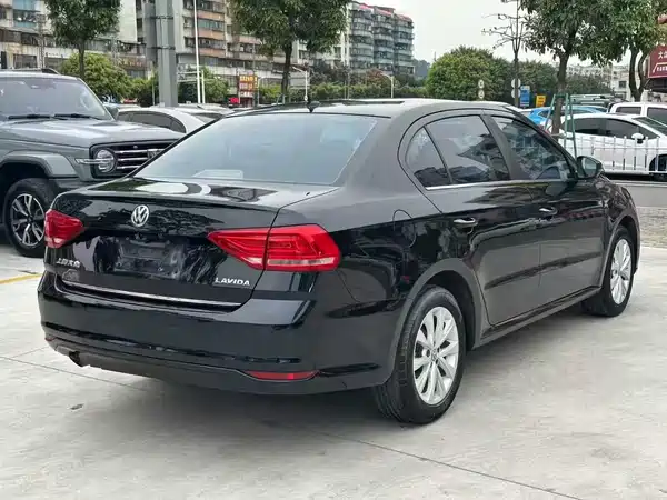 Volkswagen Lavida 2016