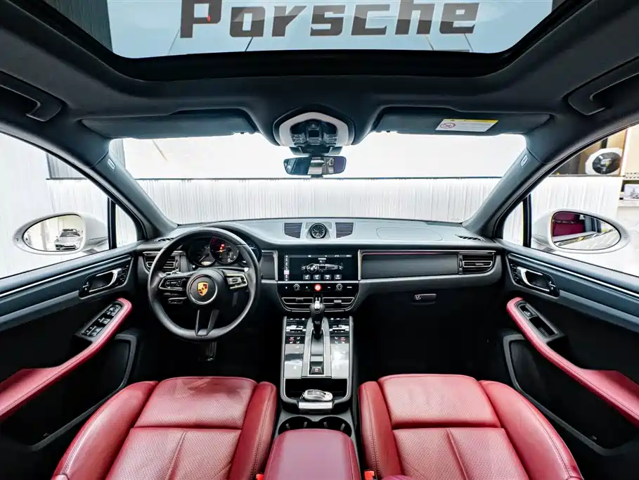 Porsche Macan 2022 — фото 11