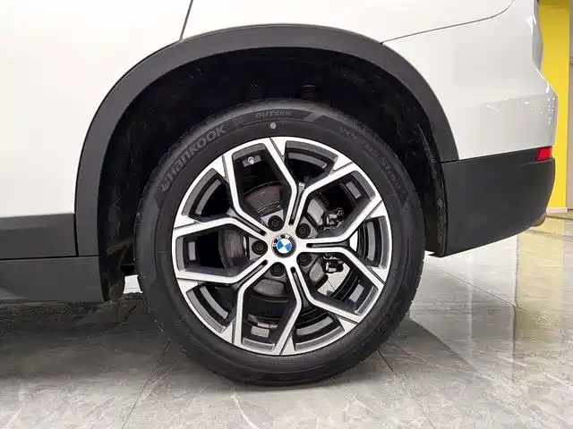 BMW X1 2022 — фото 11