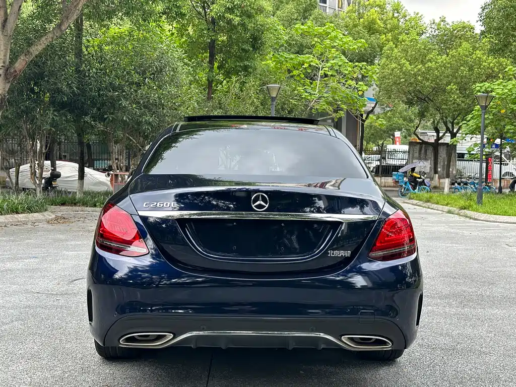 Mercedes-Benz C-Class 2019