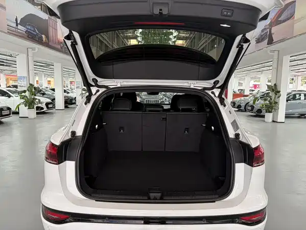 Audi Q6L E-Tron 2025
