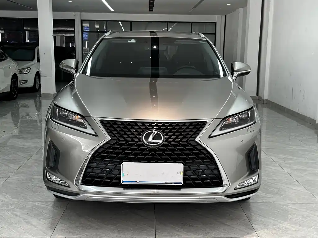 Lexus RX 2020