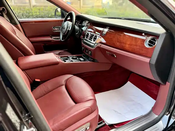 Rolls-Royce Ghost 2018