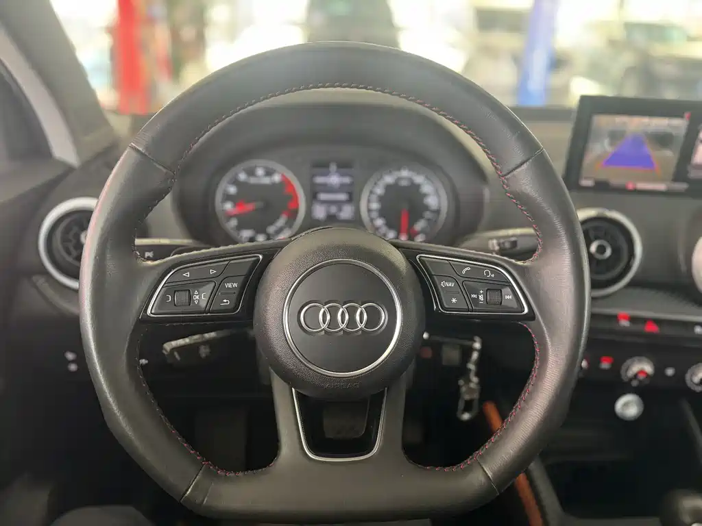 Audi Q2L 2022