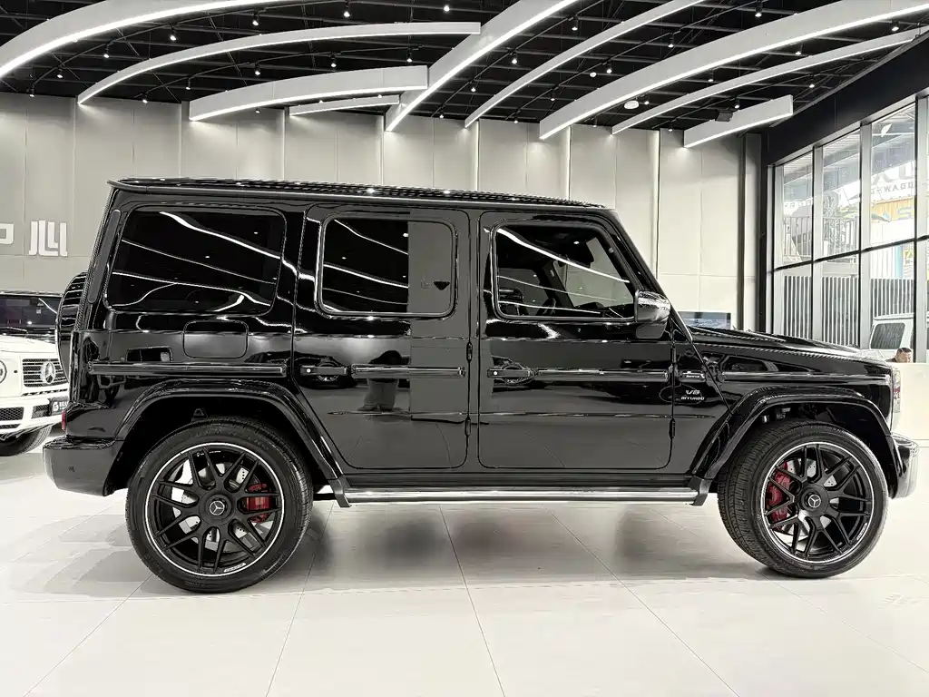Mercedes-Benz G-Class AMG 2024 — фото 11