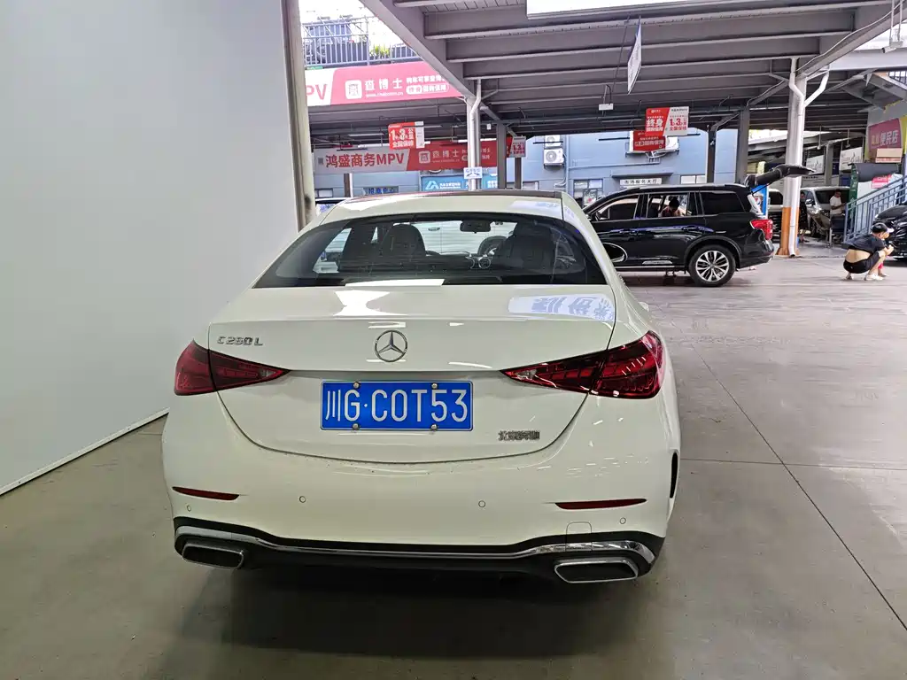 Mercedes-Benz C-Class 2022 — фото 8