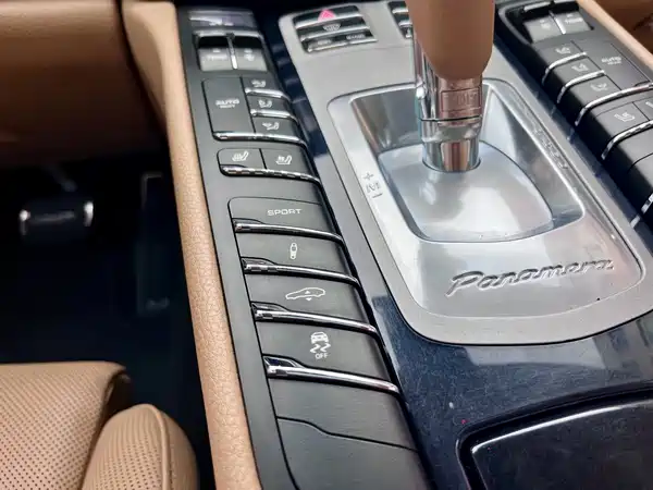 Porsche Panamera 2015