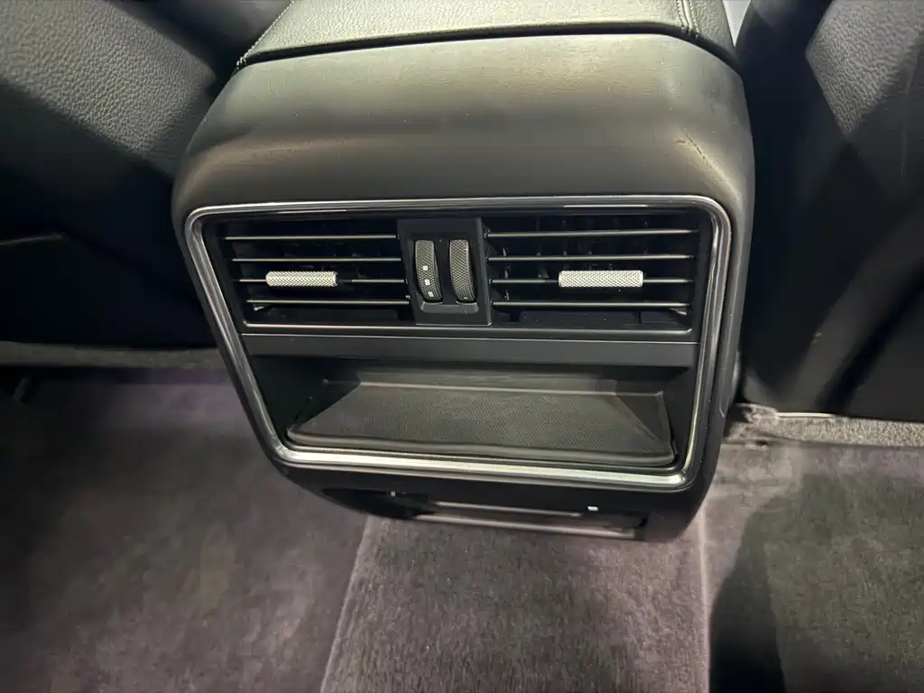 Porsche Cayenne 2021
