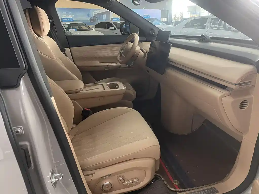 Exeed Xingjiyuan ET 2024