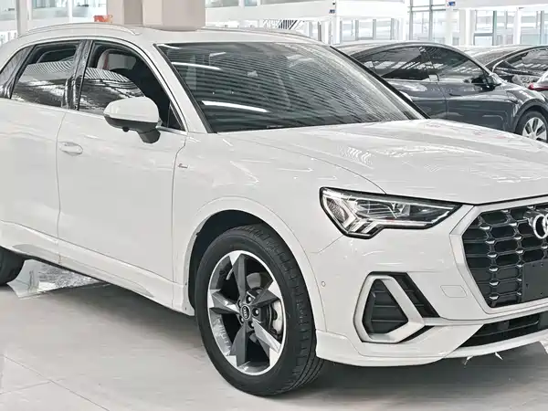 Audi Q3 2023