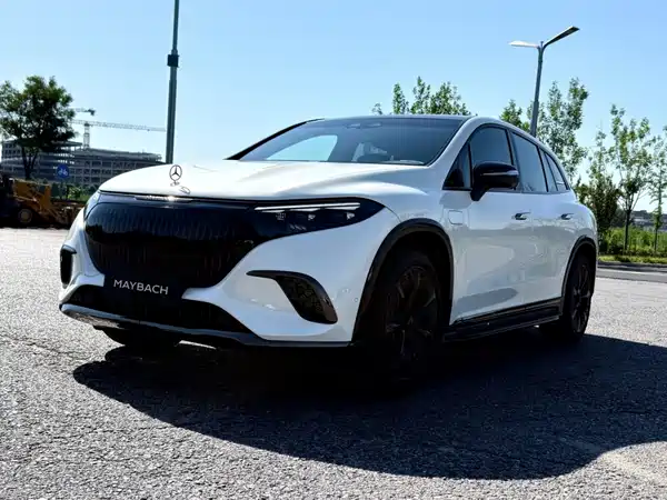 Mercedes-Benz Maybach EQS 2026