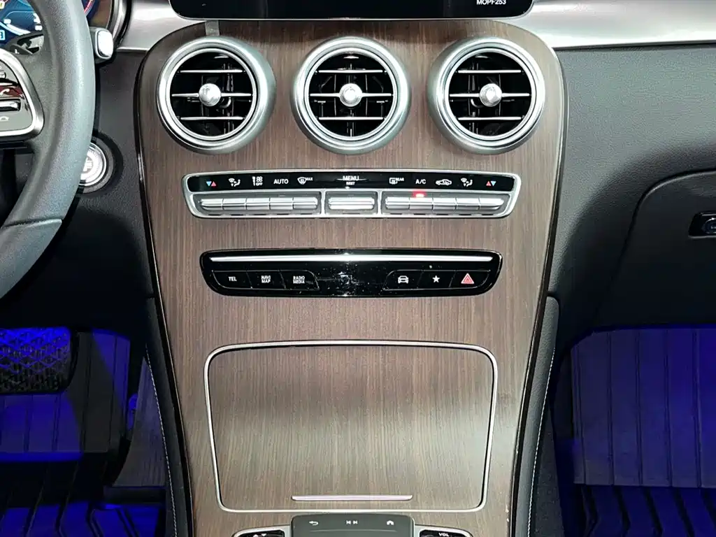 Mercedes-Benz GLC 2021 — фото 13