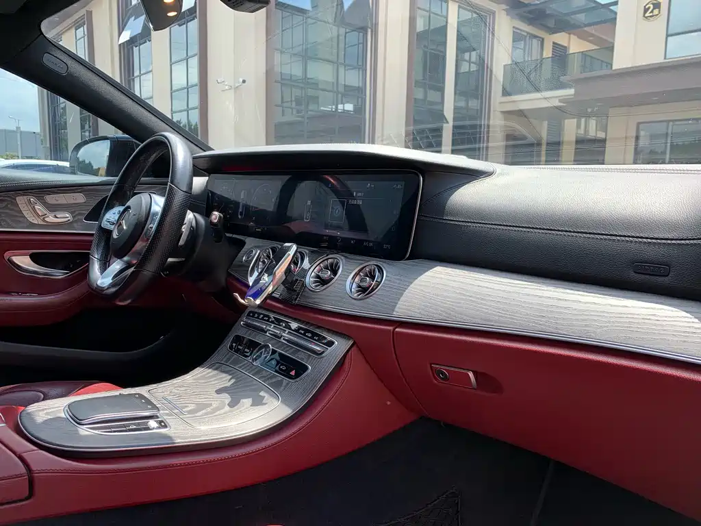 Mercedes-Benz CLS 2020 — фото 28