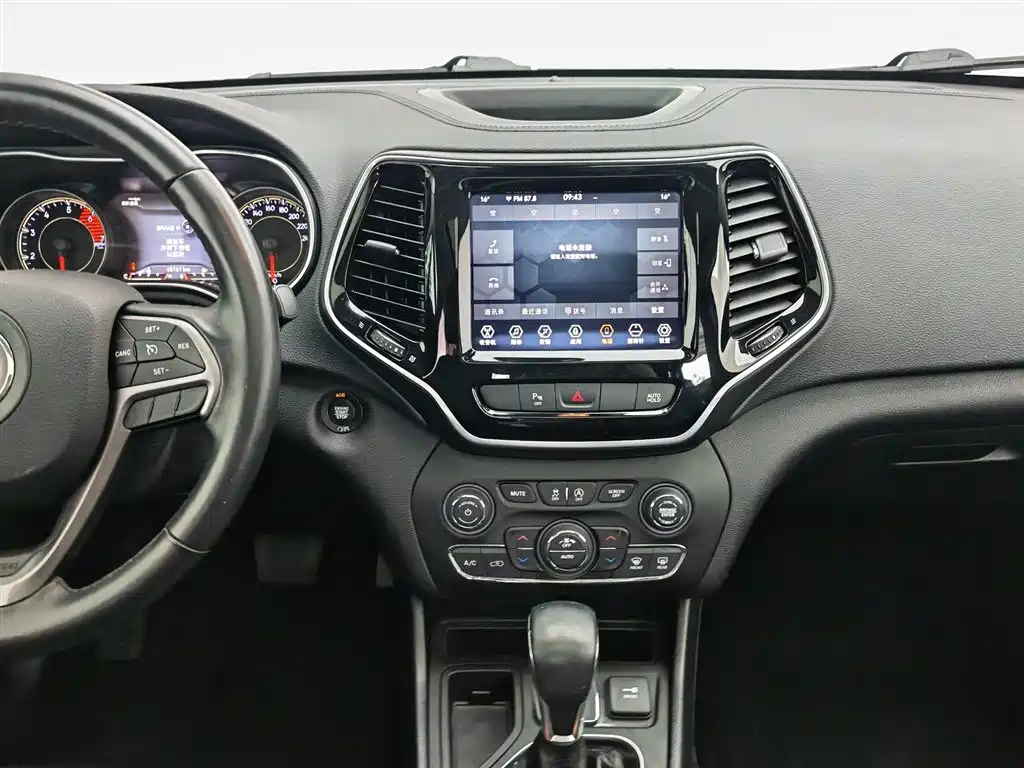 Jeep Cherokee 2020 — фото 12