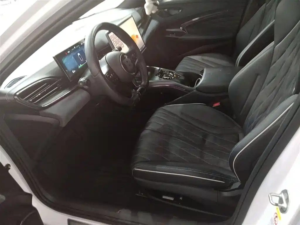 BYD Seal 2023 — фото 15