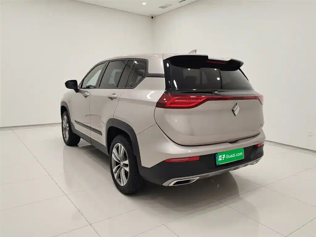 Baojun RS-5 2019 — фото 5
