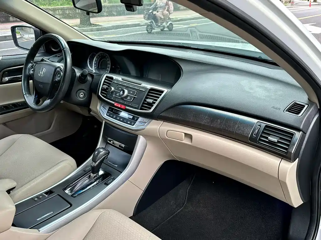 Honda Accord 2014