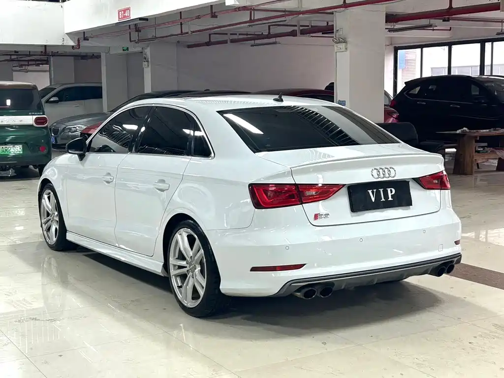 Audi S3 2015 — фото 8