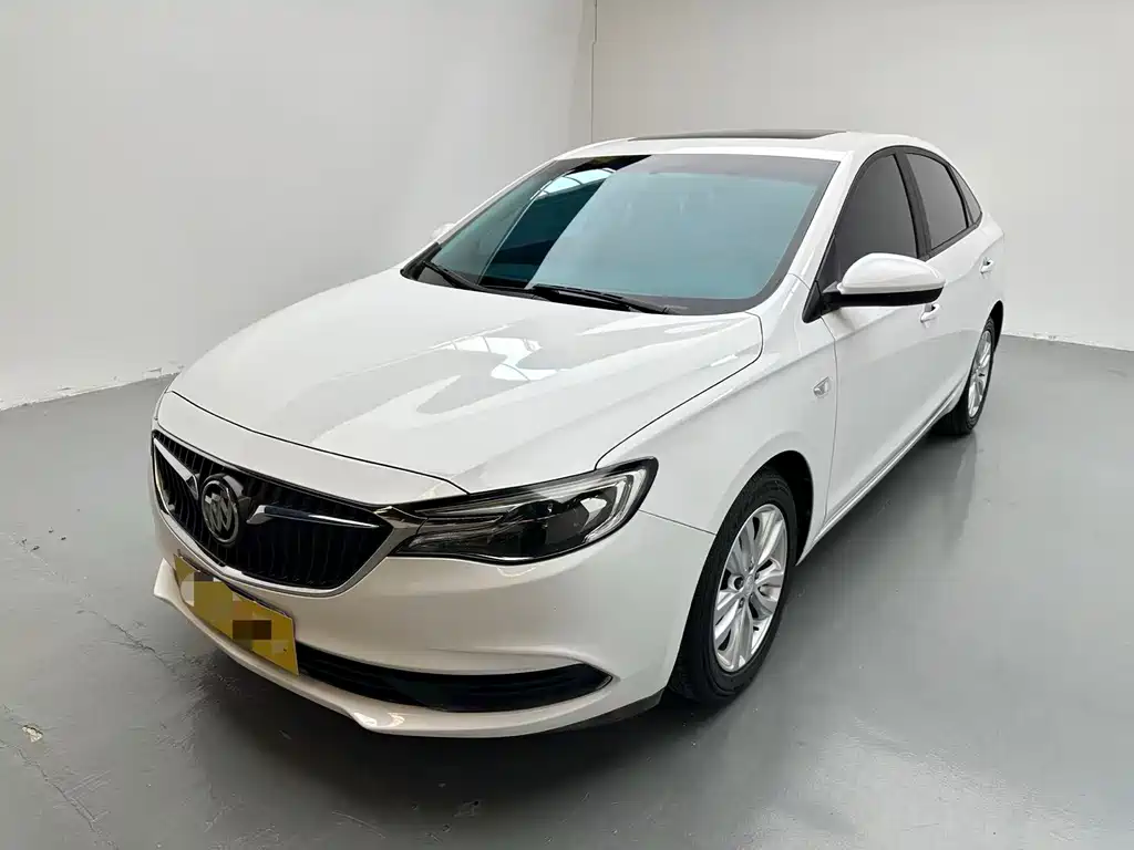 Buick Excelle 2020 — фото 1