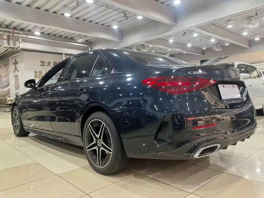Mercedes-Benz C-Class 2023 — фото 15
