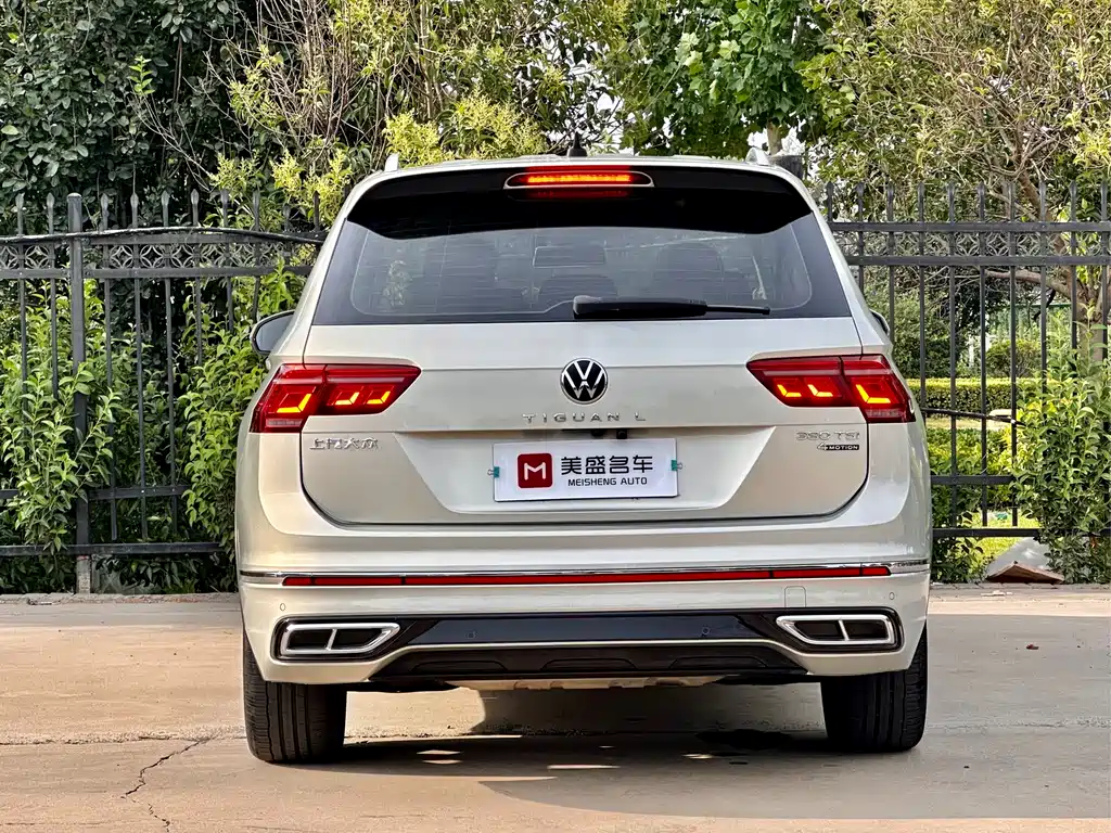 Volkswagen Tiguan L 2021 — фото 12