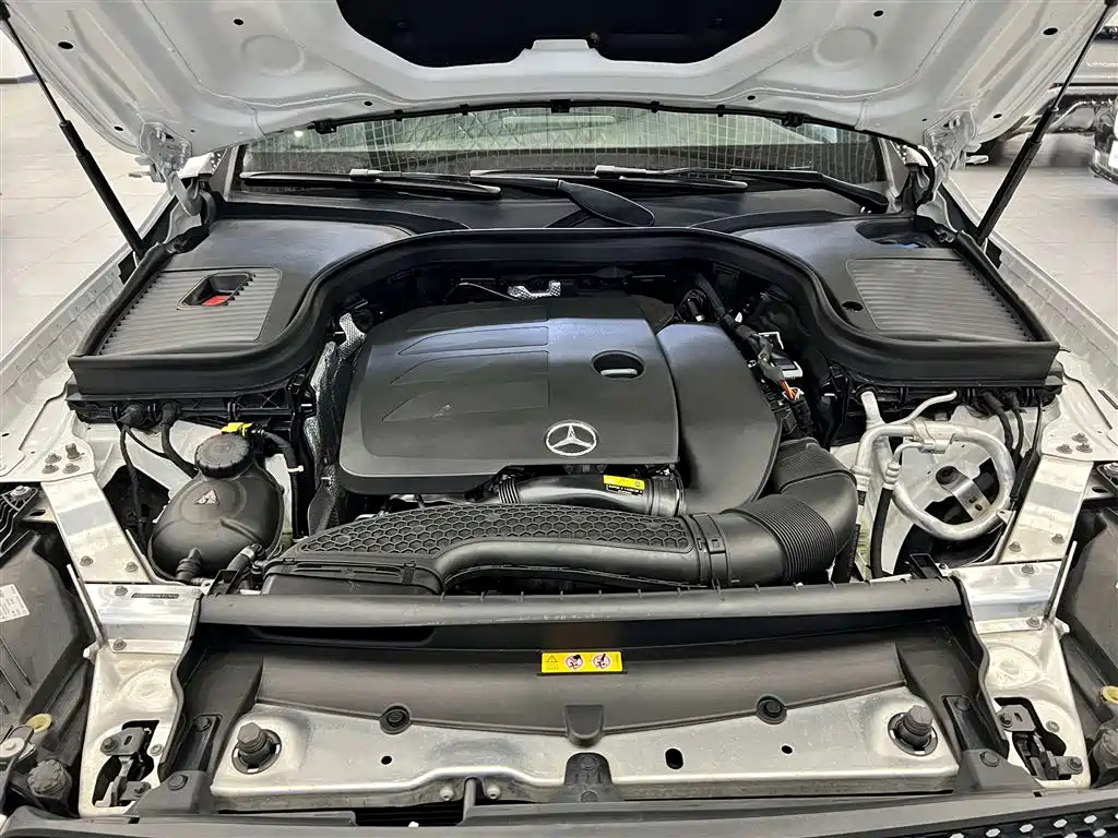 Mercedes-Benz GLC 2023 — фото 12