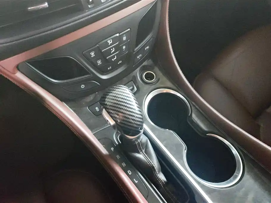 Buick Envision Plus 2016 — фото 16