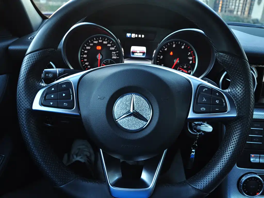 Mercedes-Benz SLC 2017 — фото 13
