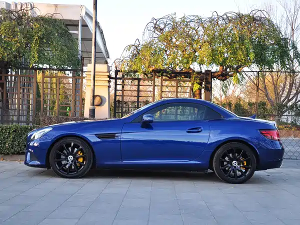 Mercedes-Benz SLC 2016