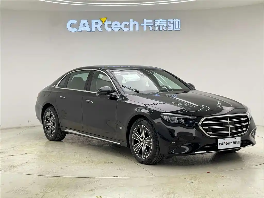 Mercedes-Benz E-Class 2025
