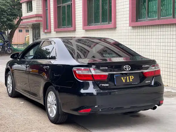 Toyota Camry 2016