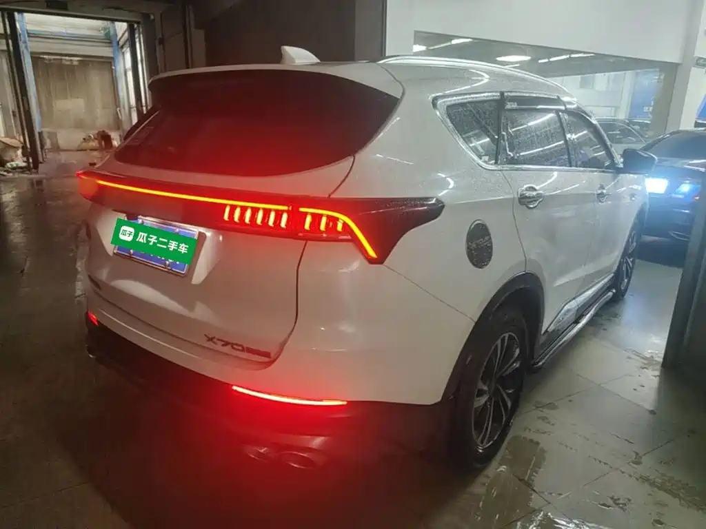 Jetour X70 PLUS 2023