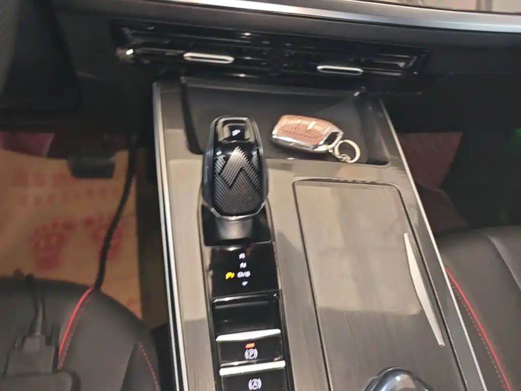 Roewe RX5 MAX 2022 — фото 14
