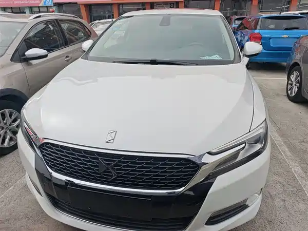 DS 5LS 2015