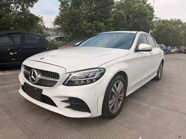Mercedes-Benz C-Class 2020