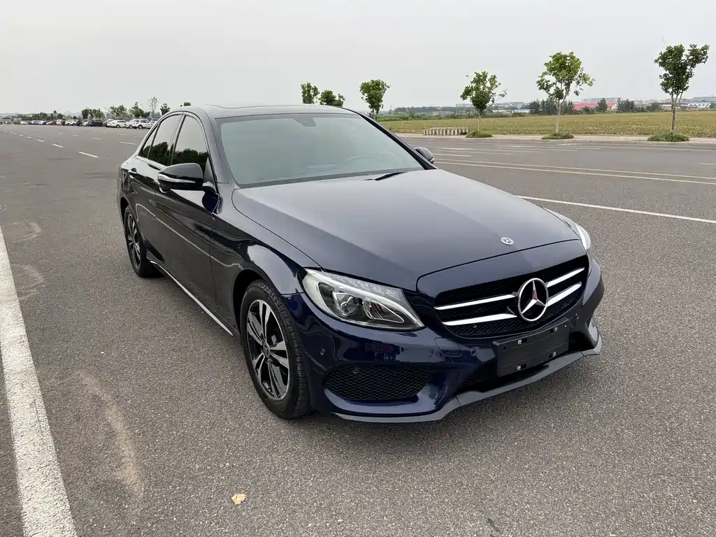 Mercedes-Benz C-Class 2017