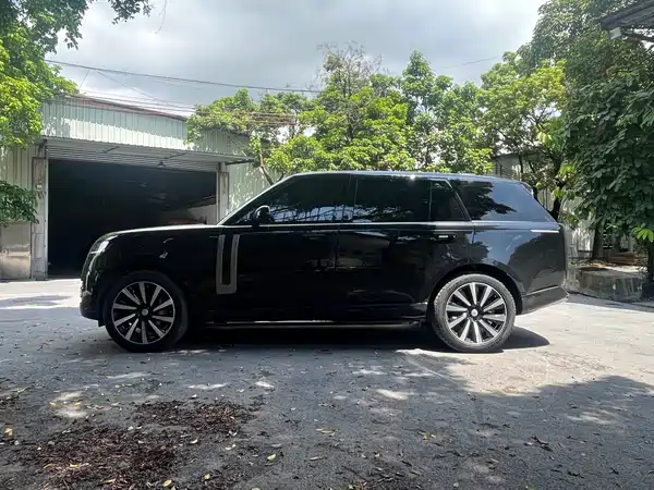 Land Rover Range Rover 2023