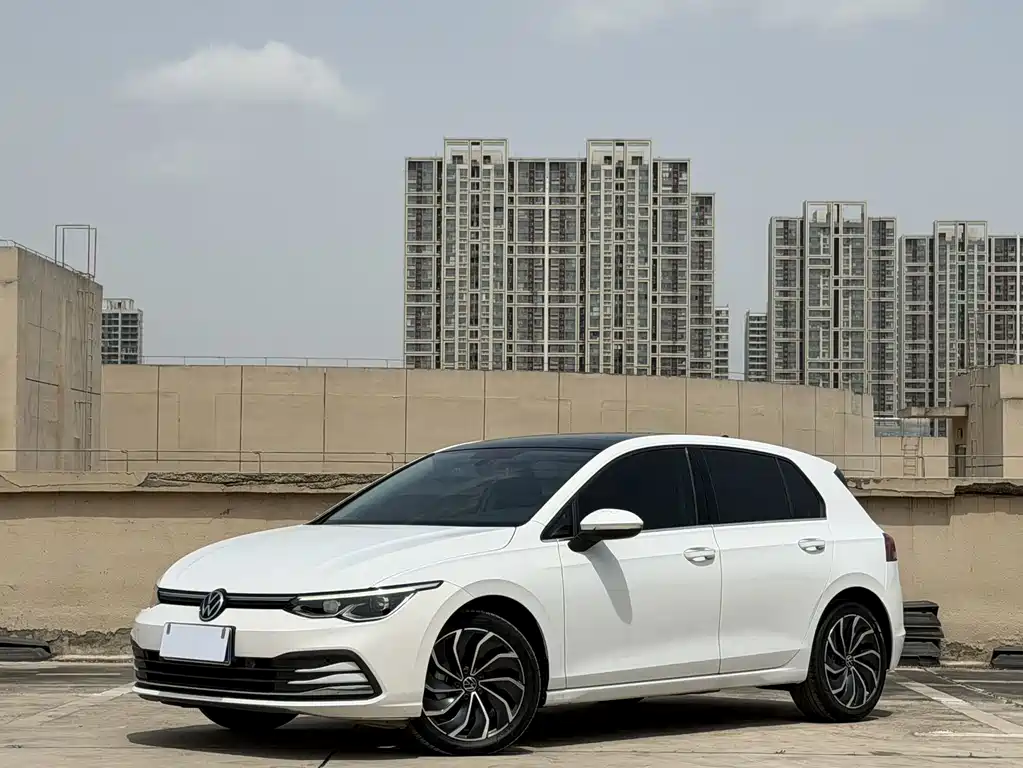 Volkswagen Golf 2022