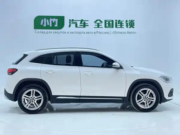 Mercedes-Benz GLA 2021