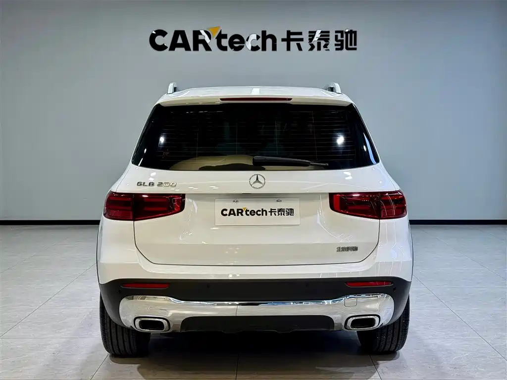 Mercedes-Benz GLB 2025