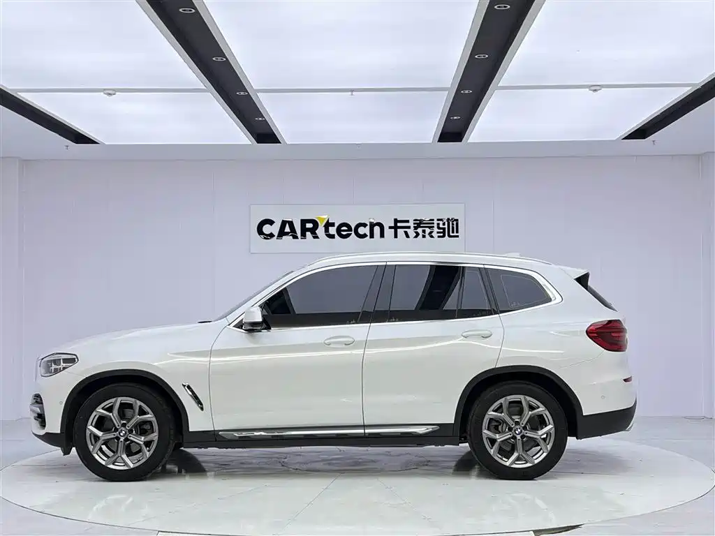BMW X3 2020 — фото 8