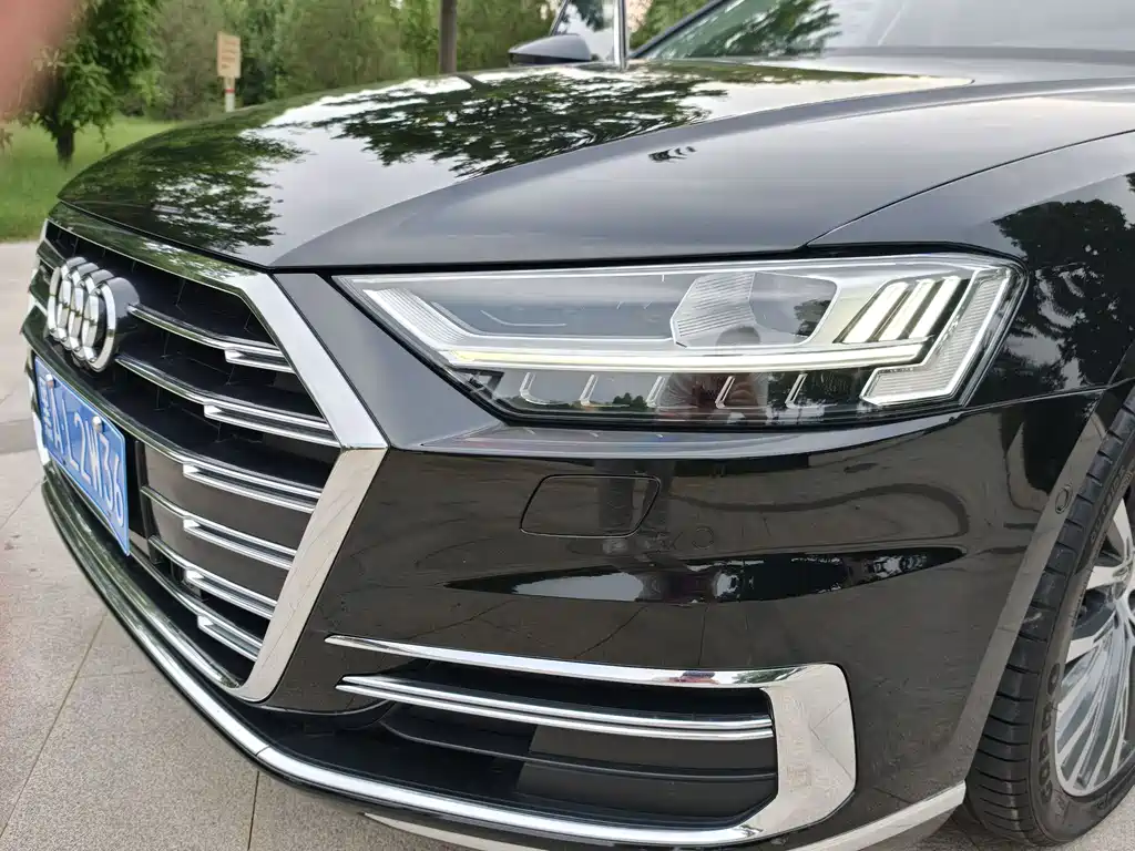 Audi A8 2021 — фото 33