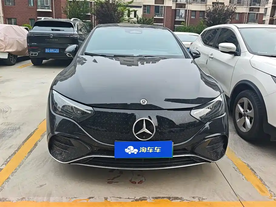 Mercedes-Benz EQE 2025